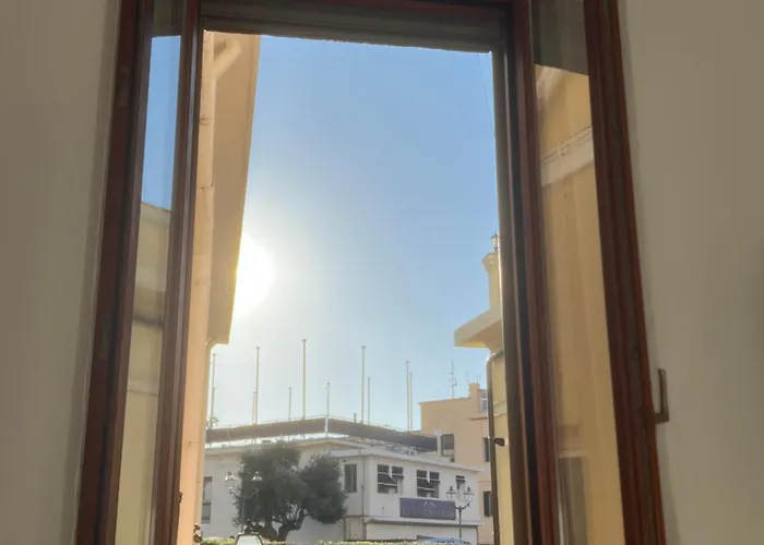 公寓 Porto Vecchio 圣雷默